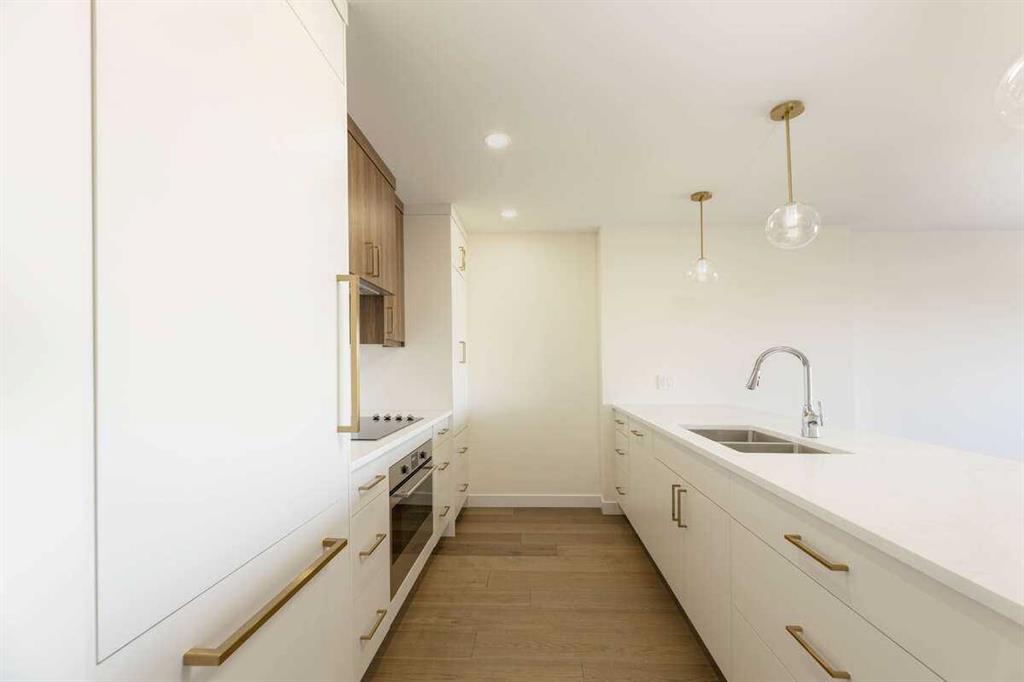 Picture for 529, 102 Scenic Drive N