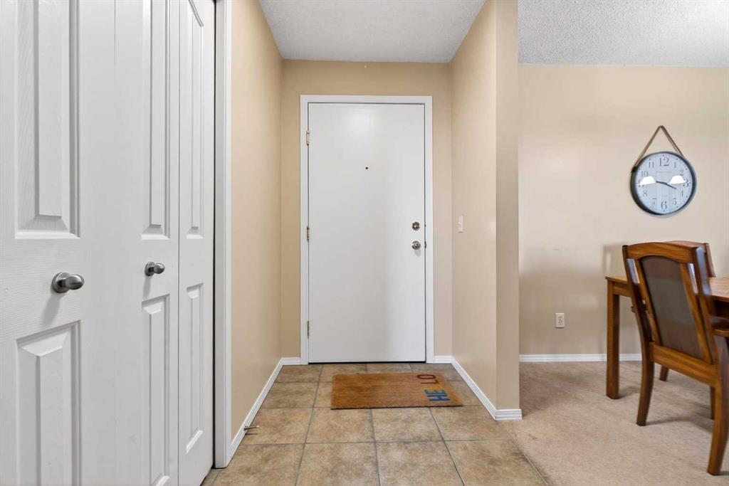 Picture for 1425, 8810 Royal Birch Boulevard NW