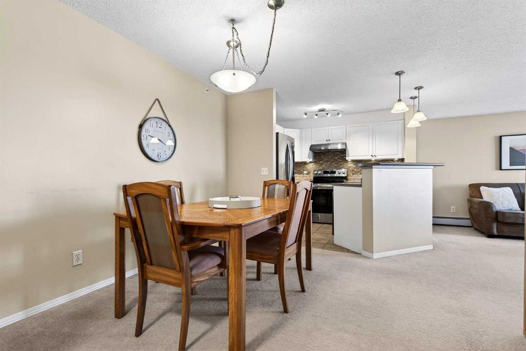 Picture for 1425, 8810 Royal Birch Boulevard NW