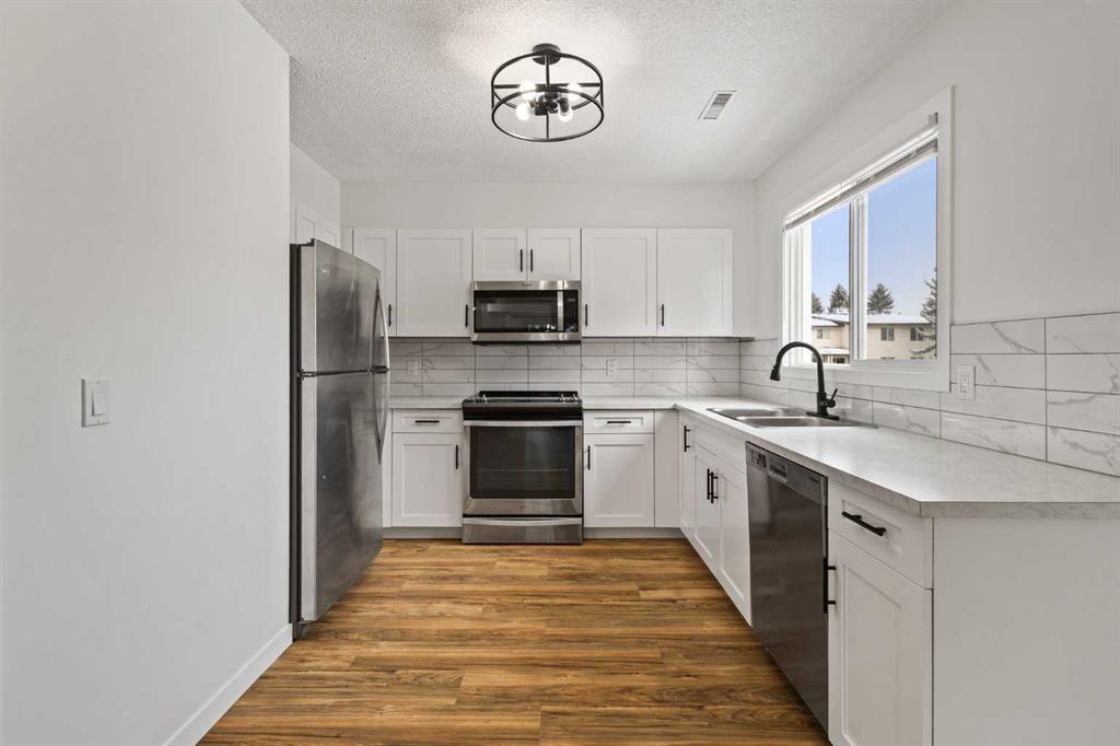 Picture for 43, 3800 Fonda Way SE