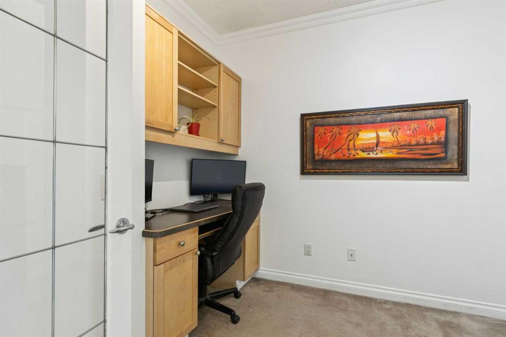 Picture for 2218, 1010 Arbour Lake Road NW