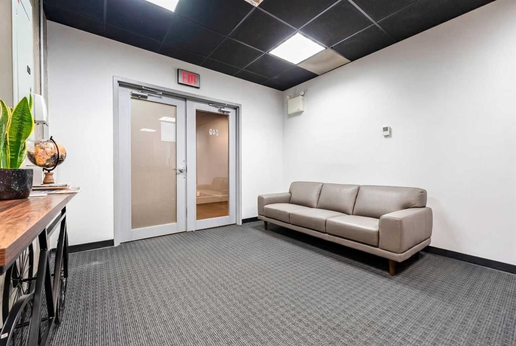 Picture for 240, 1111 Olympic Way SE