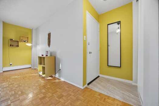 Picture for 209, 315 Heritage Drive SE