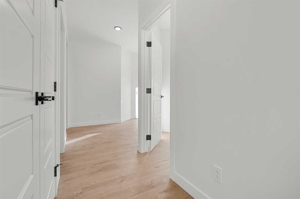 Picture for 512 Lawthorn Way SE