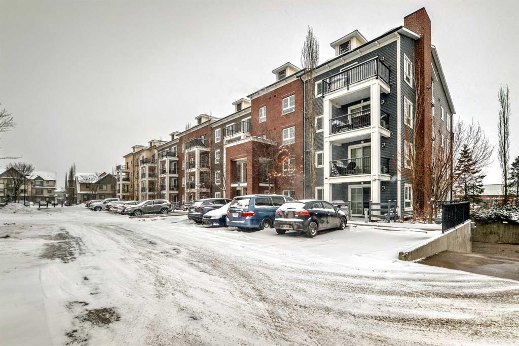 Picture for 4308, 279 Copperpond Common SE