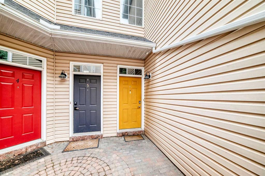 Picture for 6, 1212 12 Street SW