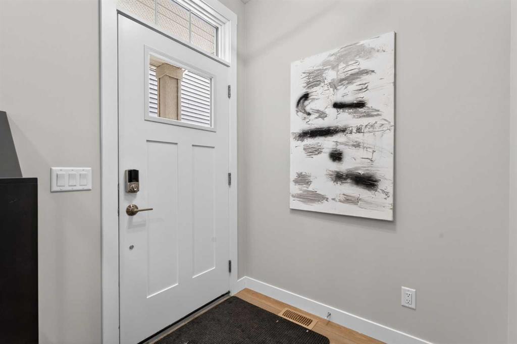 Picture for 31 Herron Rise NE