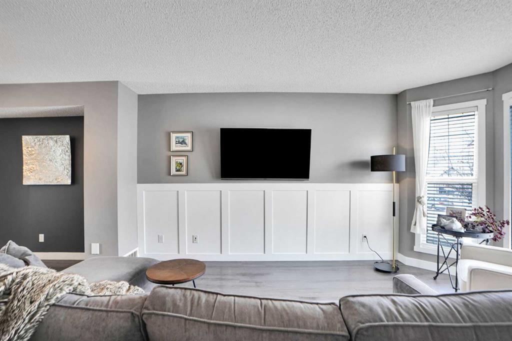 Picture for 184 Cramond Green SE