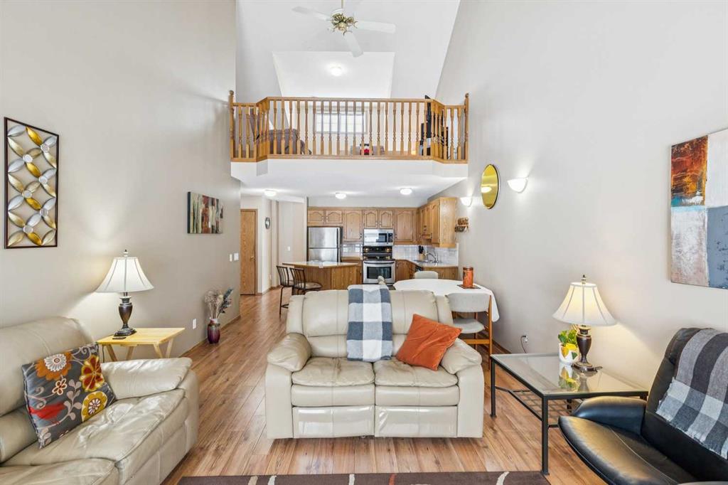 Picture for 53 Somervale Point SW