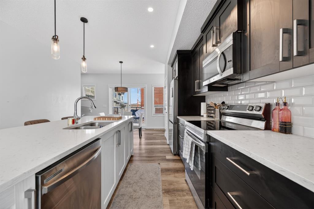 Picture for 220 HARVEST GROVE Walk 