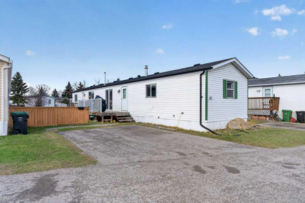 Picture for 516, 3223 83 Street NW