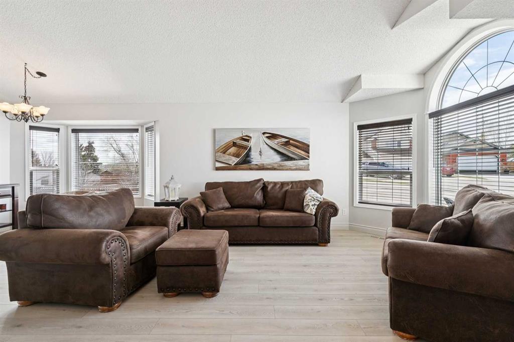Picture for 438 Sheep River Point 