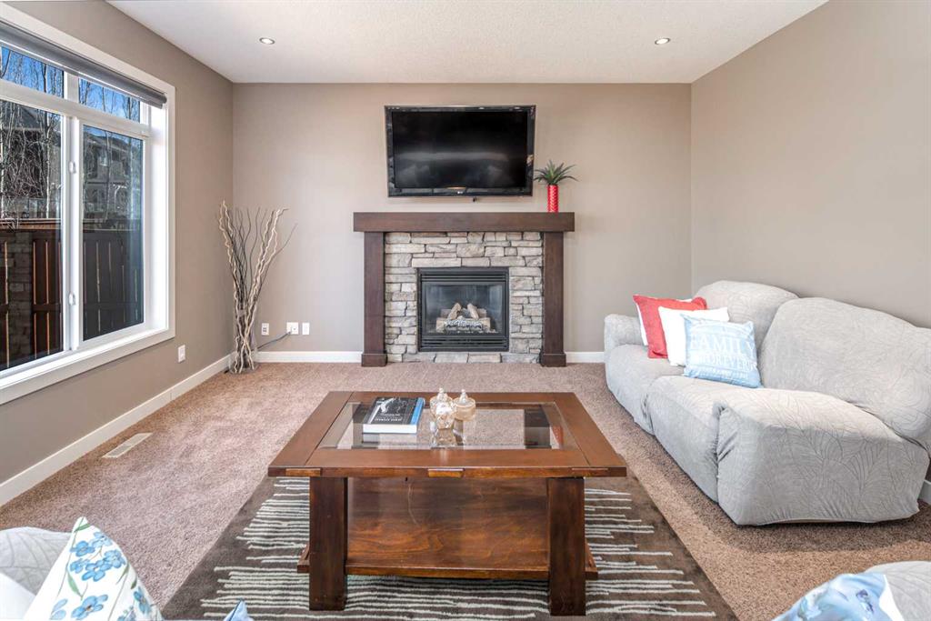 Picture for 10 Aspenshire Place SW