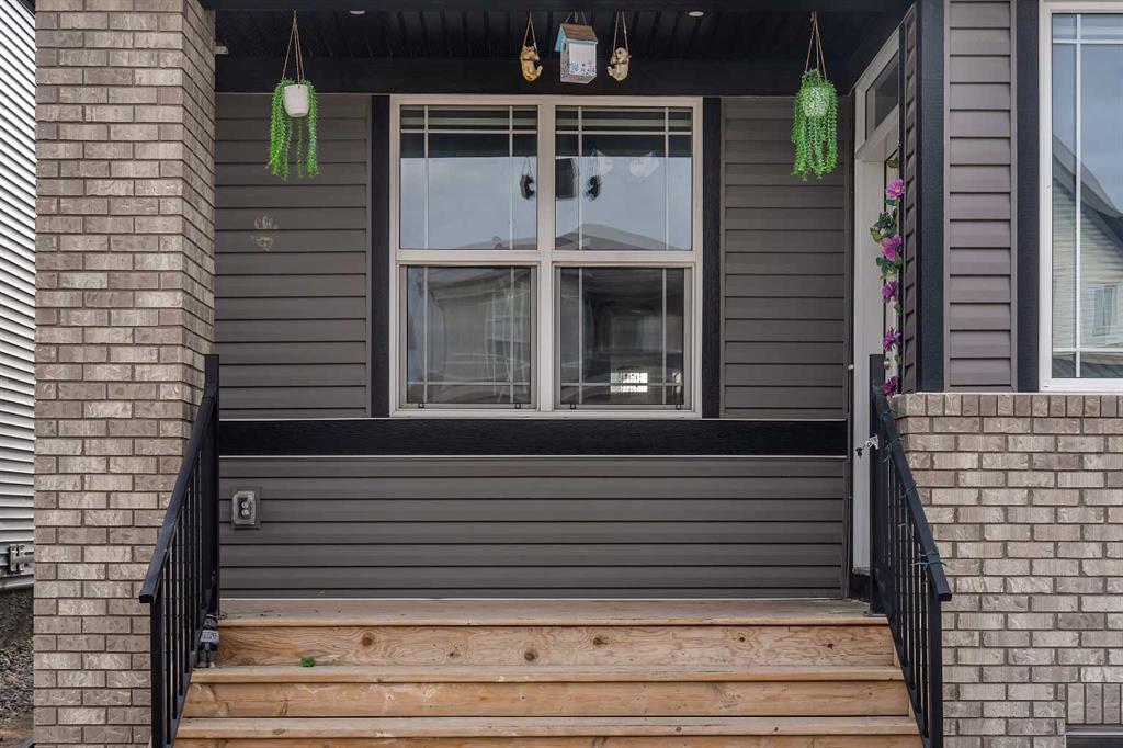Picture for 521 chinook winds Gardens SW