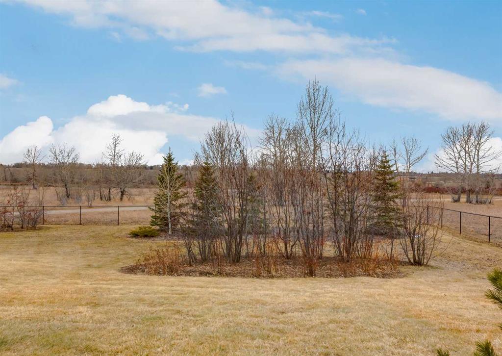 Picture for 102, 121 Quarry Way SE