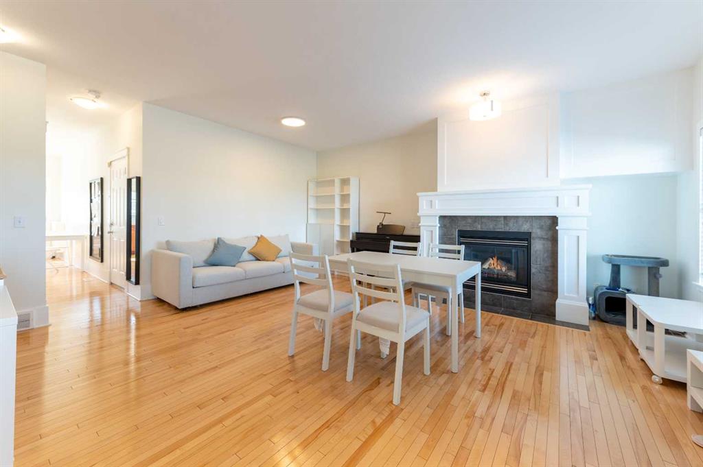 Picture for 1024 Wentworth Rise SW