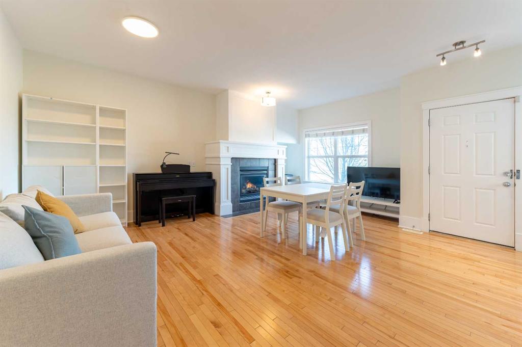 Picture for 1024 Wentworth Rise SW