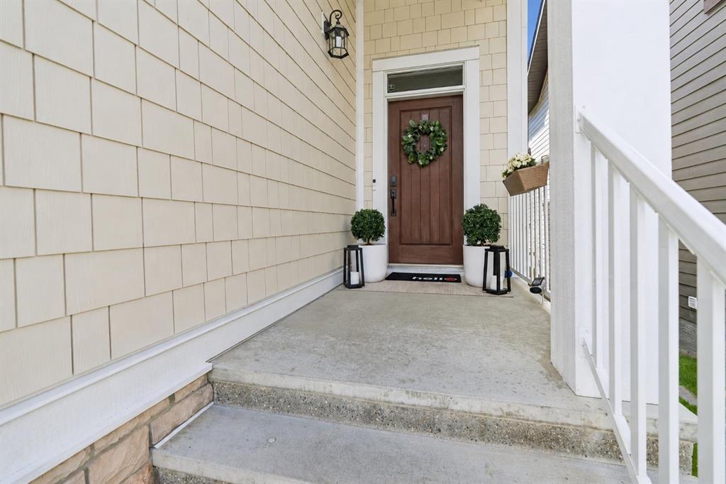 Picture for 117 Riviera Crescent 