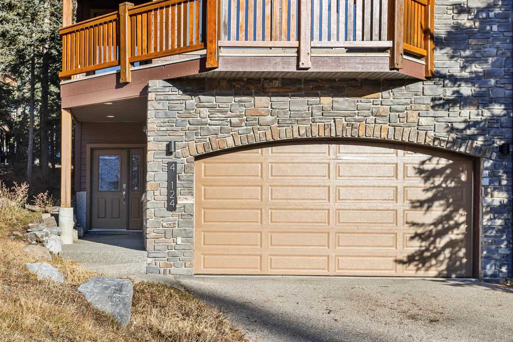 Picture for 4, 124 Silvertip Ridge 