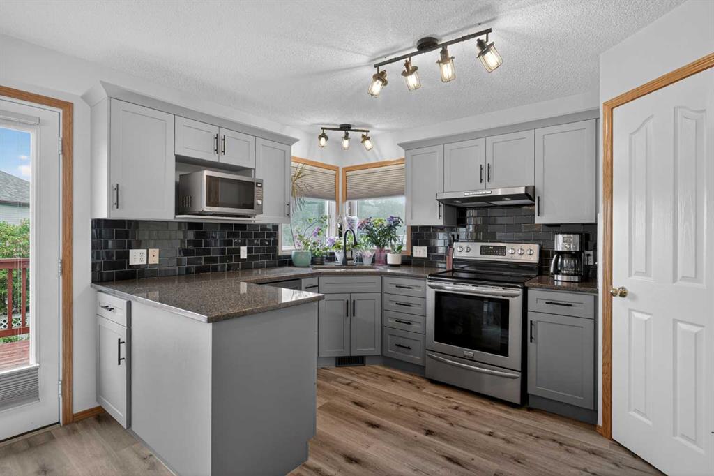 Picture for 84 Hidden Spring Close NW