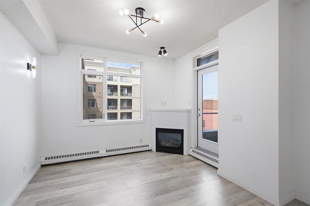 Picture for 438, 930 Centre Avenue NE