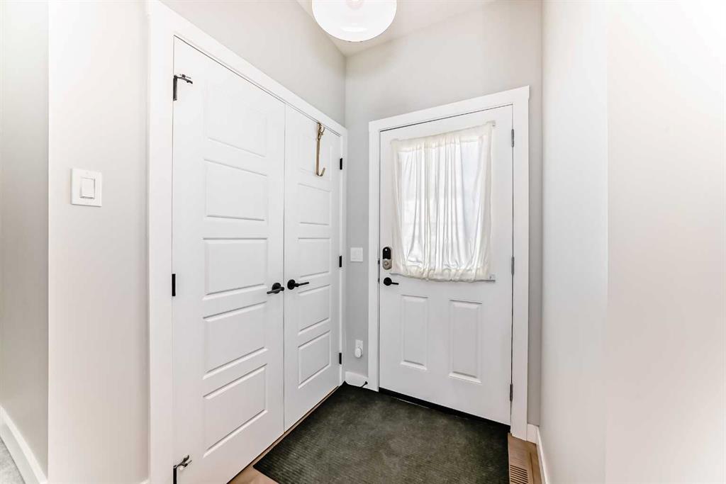 Picture for 134 Versant View SW