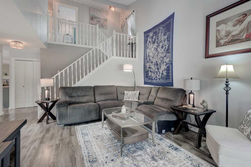 Picture for 304 Shawcliffe Circle SW