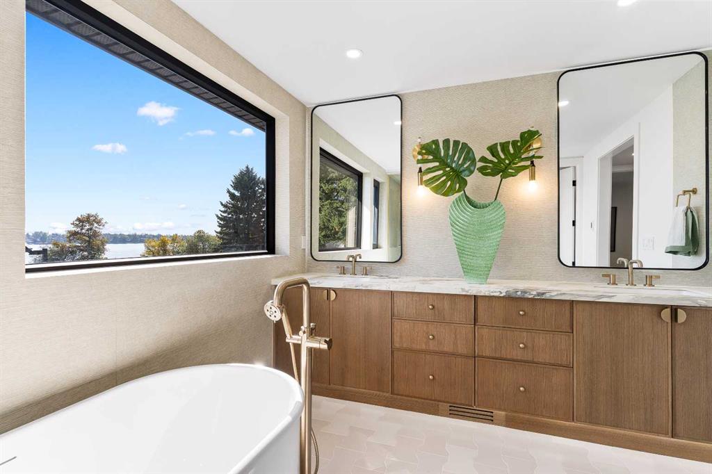 Picture for 692 West Chestermere Drive  https://www.cirrealty.ca/reb/creb/37/A2258137_39.jpg