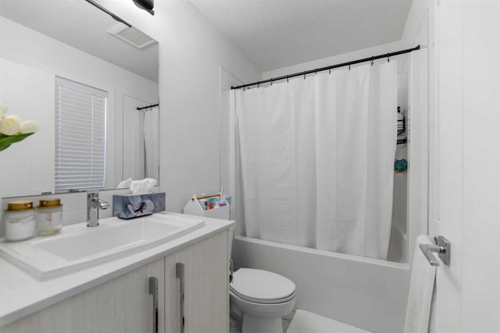 Picture for 218, 669 Savanna Boulevard NE https://www.cirrealty.ca/reb/creb/37/A2266637_22.jpg