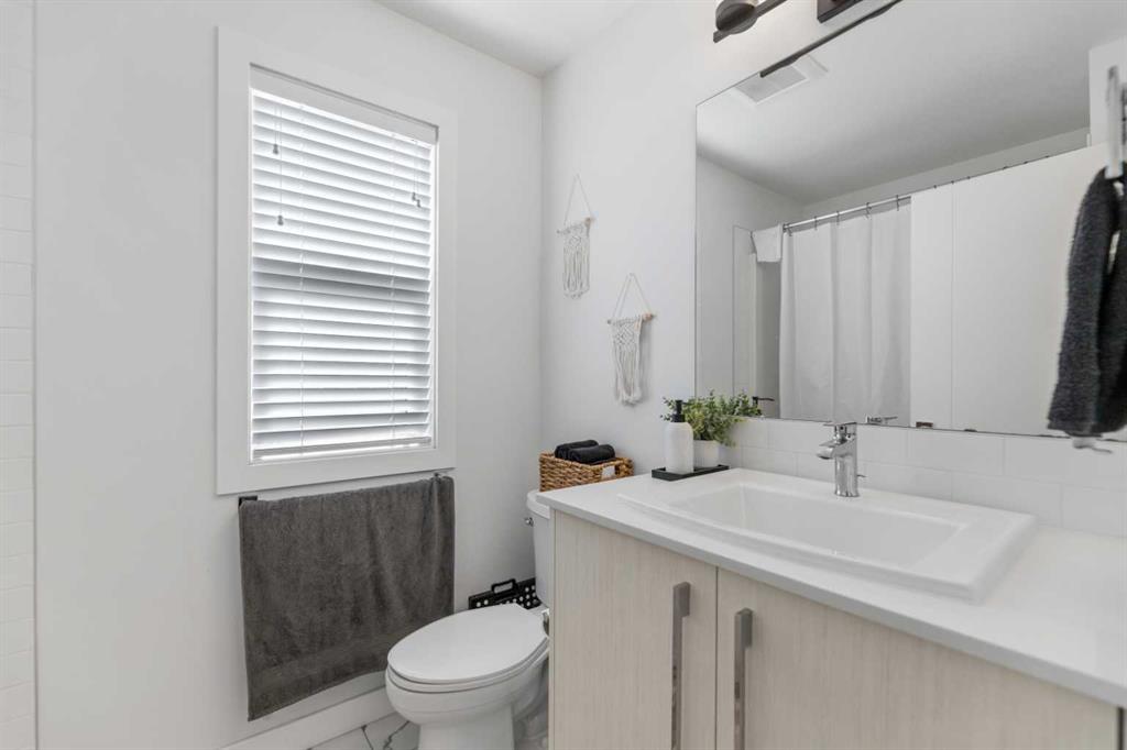 Picture for 218, 669 Savanna Boulevard NE https://www.cirrealty.ca/reb/creb/37/A2266637_23.jpg
