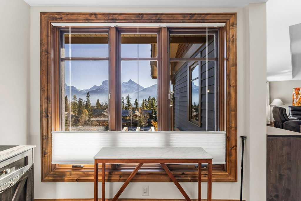 Picture for 303, 150 Stonecreek Road  https://www.cirrealty.ca/reb/creb/37/A2266737_11.jpg