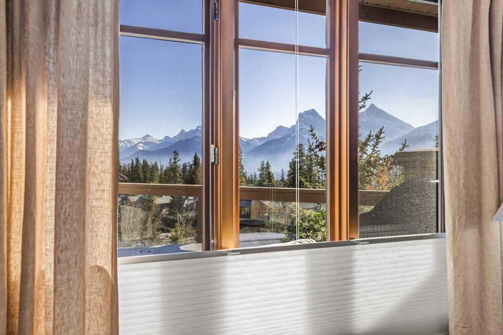 Picture for 303, 150 Stonecreek Road  https://www.cirrealty.ca/reb/creb/37/A2266737_18.jpg