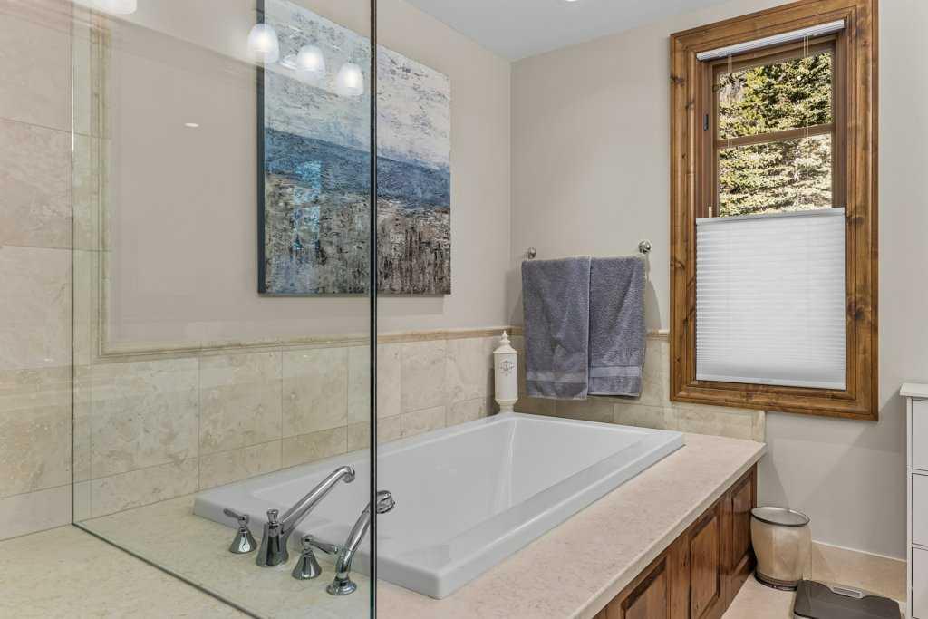 Picture for 303, 150 Stonecreek Road  https://www.cirrealty.ca/reb/creb/37/A2266737_49.jpg