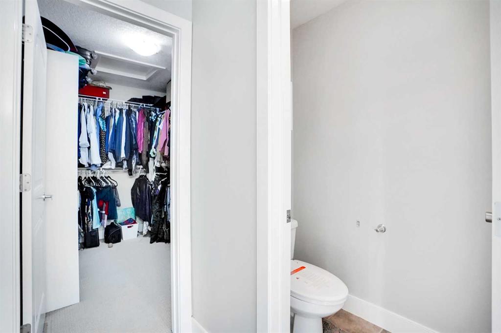 Picture for 70 Royal Ridge Manor NW https://www.cirrealty.ca/reb/creb/37/A2267637_26.jpg