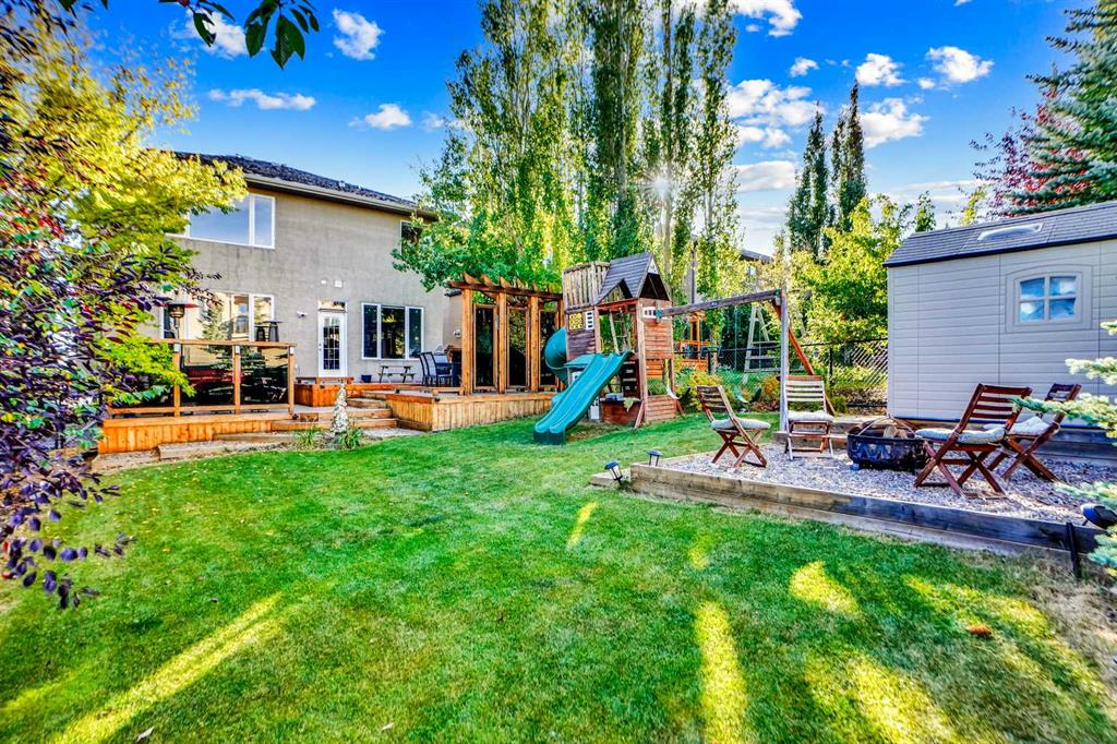 Picture for 70 Royal Ridge Manor NW https://www.cirrealty.ca/reb/creb/37/A2267637_45.jpg