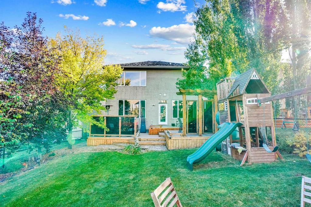 Picture for 70 Royal Ridge Manor NW https://www.cirrealty.ca/reb/creb/37/A2267637_48.jpg