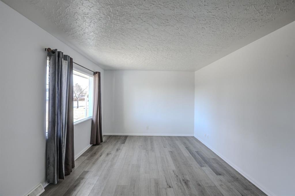 Picture for 6011 Centre Street NW