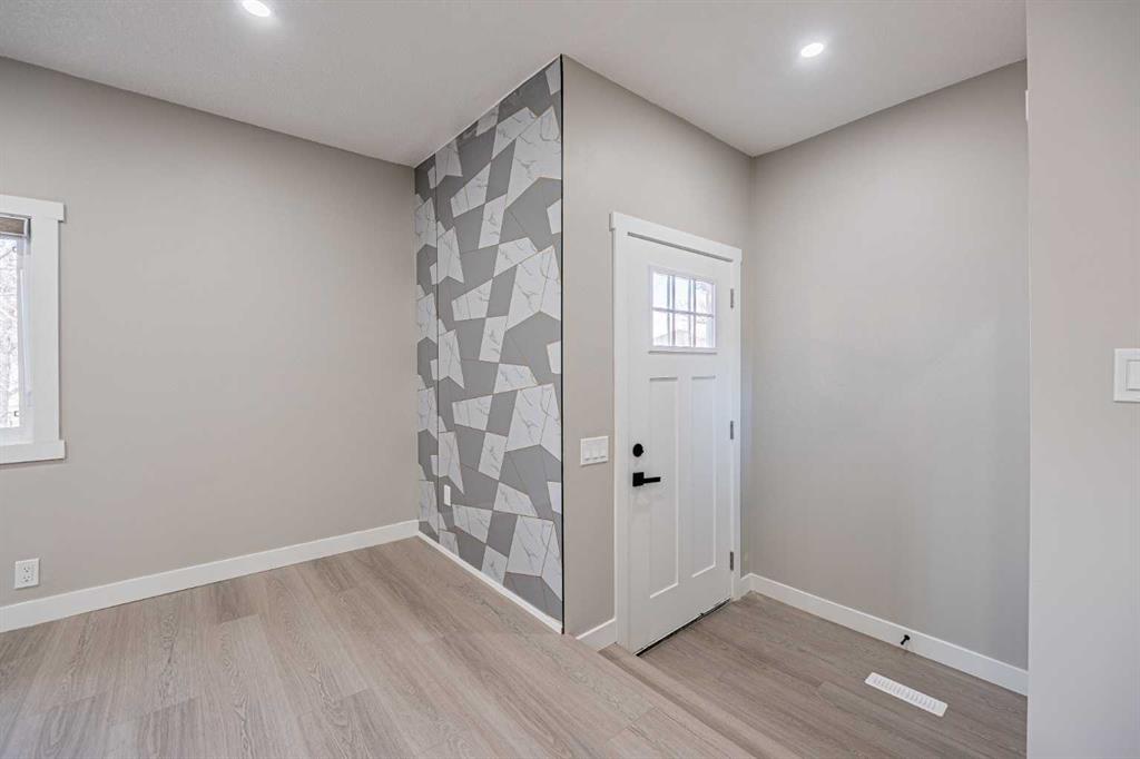 Picture for 8428 Berkley Road NW