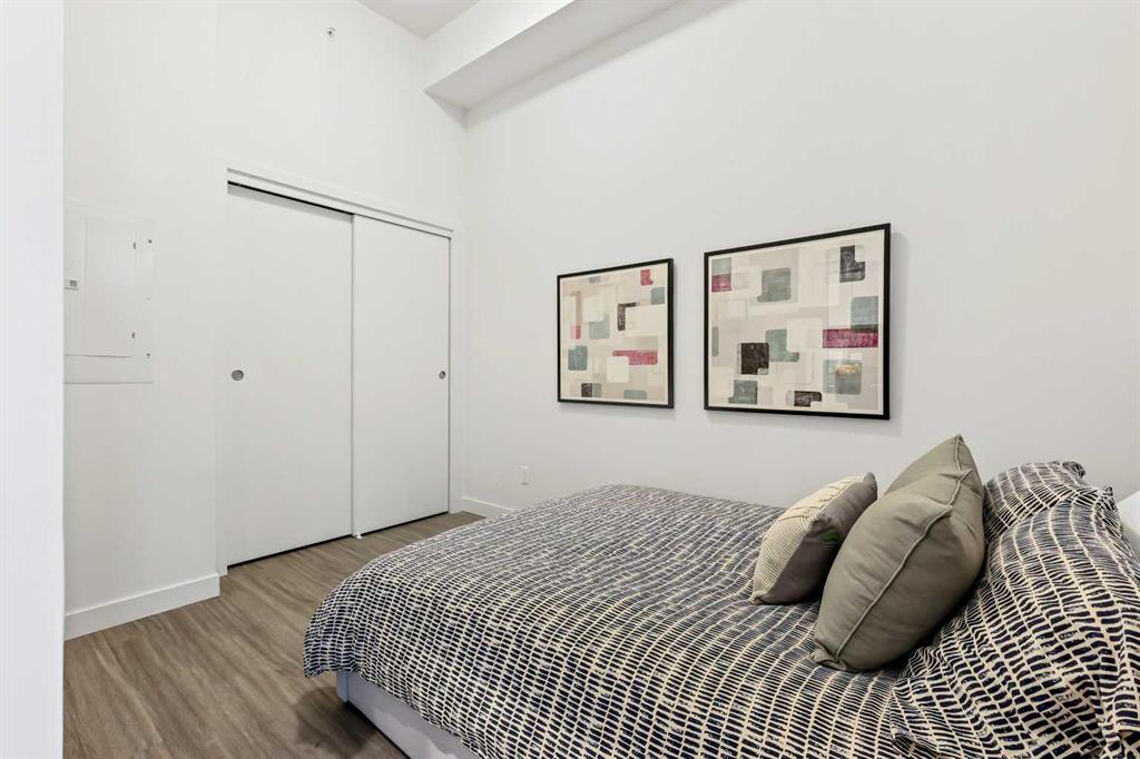 Picture for 103, 730 2 Avenue SW