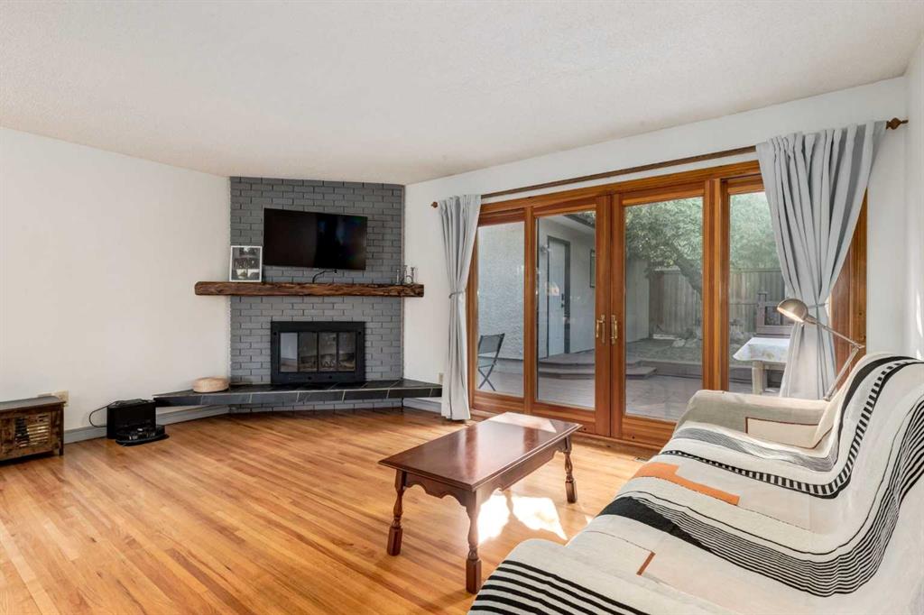 Picture for 7103 Hunterwood Road NW