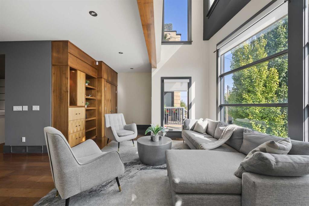 Picture for 2217 17 Street SW