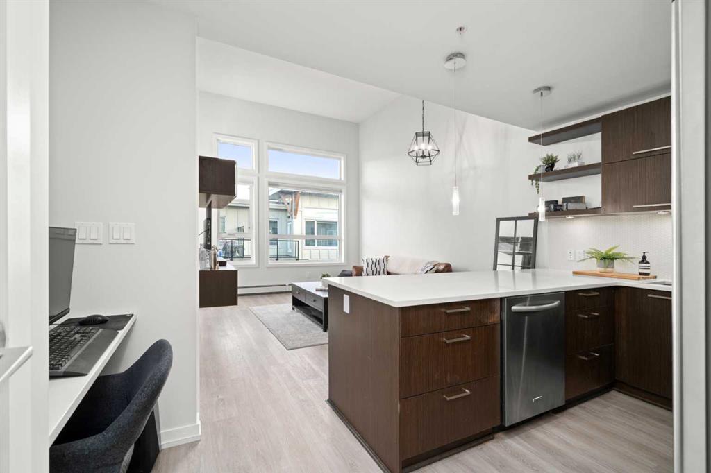 Picture for 405, 707 4 Street NE