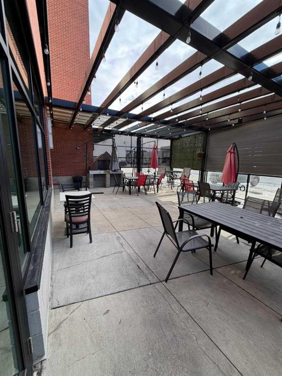 Picture for 407, 401 Coopers Boulevard SW