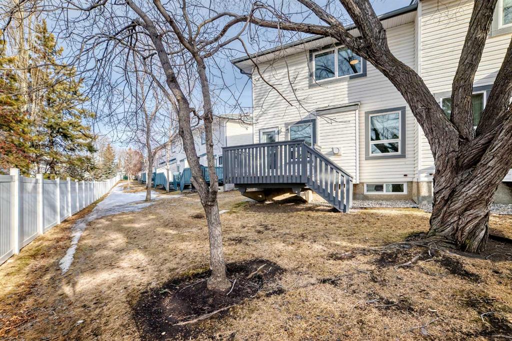 Picture for 402 Citadel Heights NW