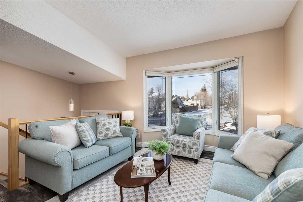 Picture for 1205 Meadowbrook Drive SE