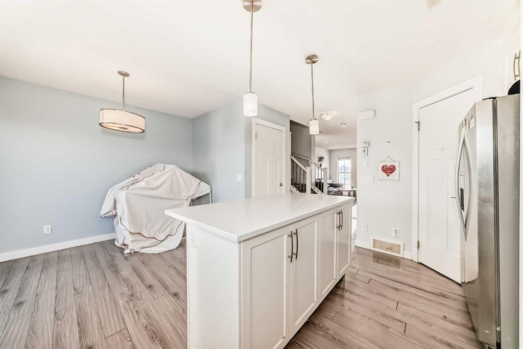 Picture for 366 Auburn Bay Avenue SE