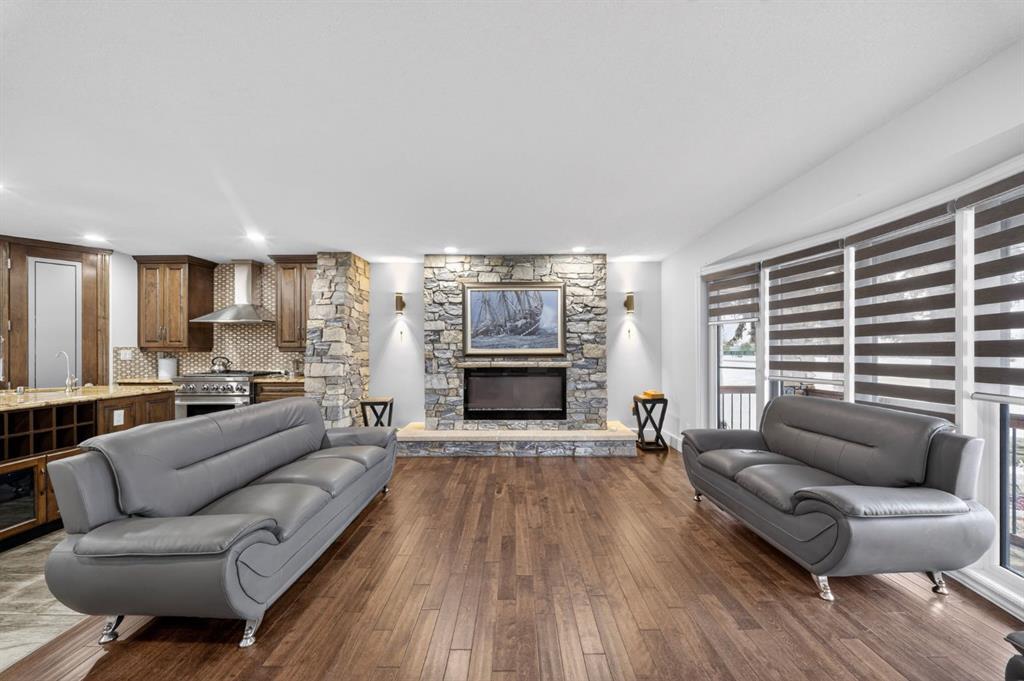 Picture for 740 Lake Ontario Drive SE