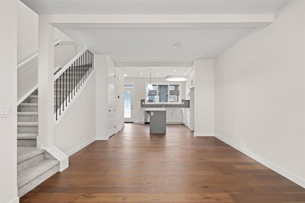 Picture for 636 Sora Boulevard SE