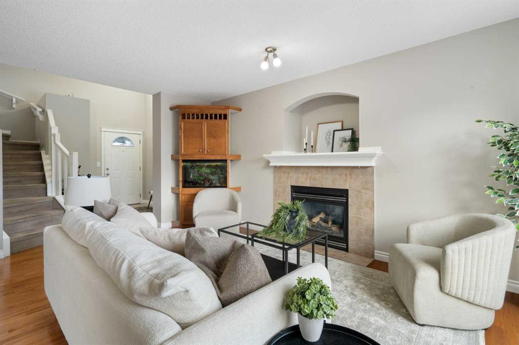 Picture for 250 Royal Birch Mews NW