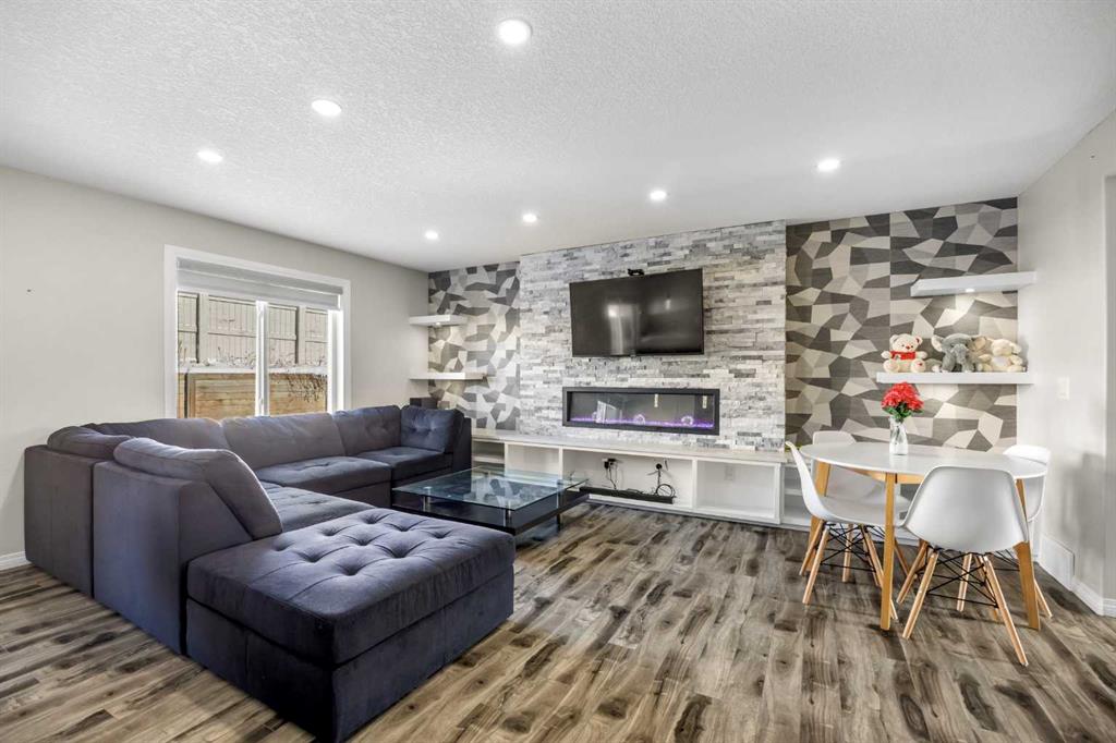 Picture for 228 Covemeadow Court NE